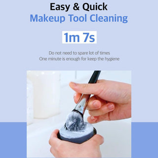 STUDIO 17 Brush & Puff Cleanser