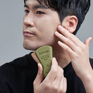 DELLINGR Shaving Bar Cica 100g with stand - Kbeauty Canada