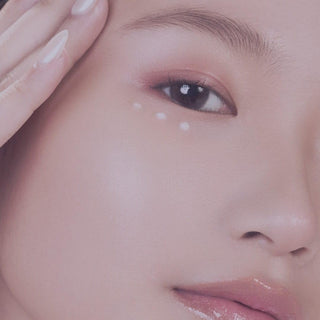 Deoproce Bakuchiol Repair Solution Eye Cream 30g jar with smooth cream texture for nourishing and revitalizing delicate eye area.