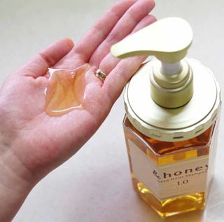 &HONEY Vicrea Deep Moist Shampoo bottle with label, showing rich, nourishing formula for deep hydration and healthy hair.