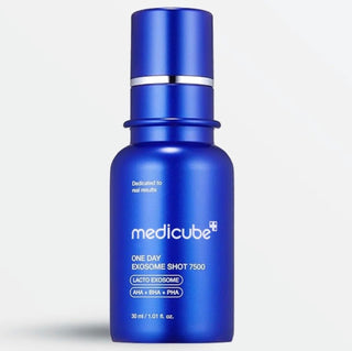 Medicube One Day Exosome Shot Pore Ampoule 7500, 30mL, clear bottle with pump for skincare treatment.