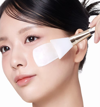 Medicube Collagen Milk Toning Face Mask in 75mL jar, designed to hydrate and tone skin with nourishing collagen and milk extracts.