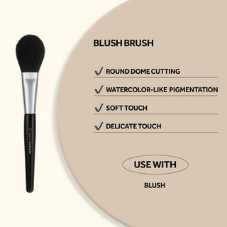 Studio 17 blush brush 833, a makeup tool with soft bristles for applying blush, shown with a close-up of the brush head.